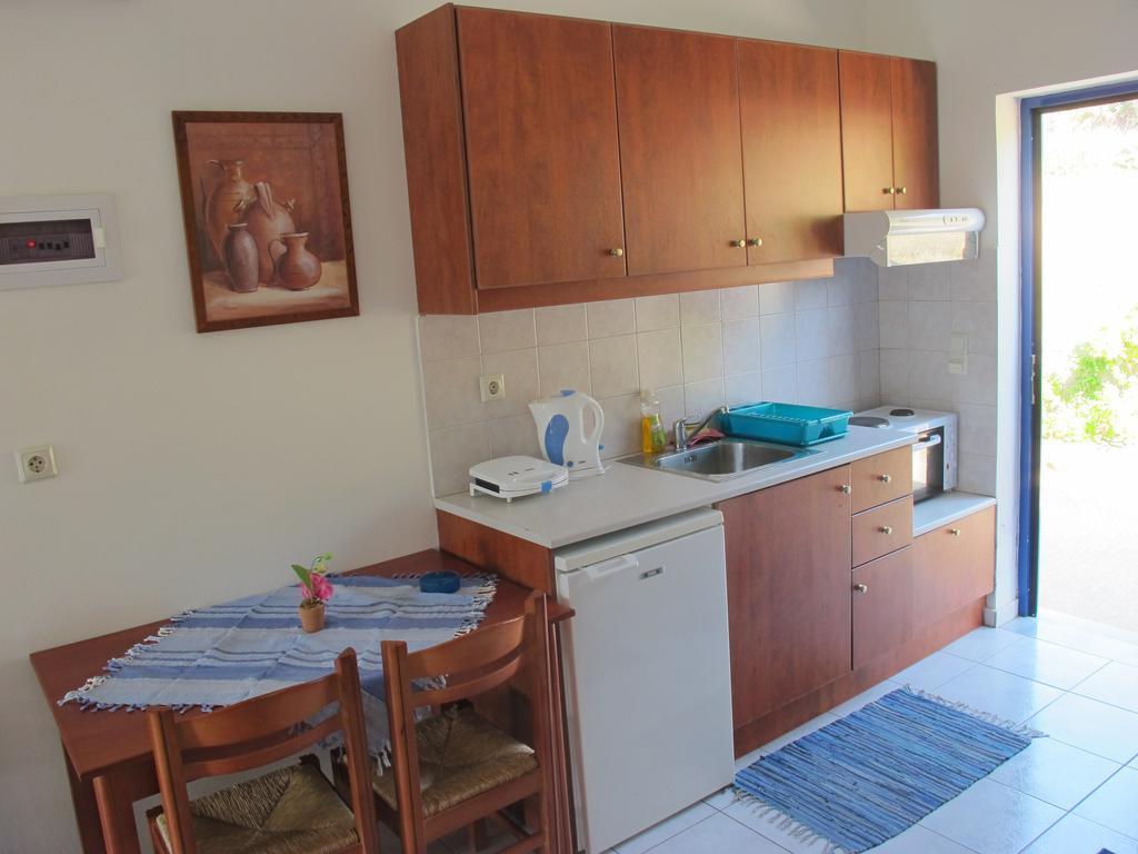 Porto Kastri Studios Habitación foto